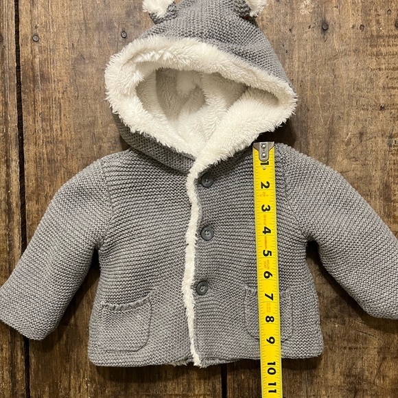 Carter’s Baby Sherpa-Lined Hooded Winter Sweater with 3D Ear | Gray | 6 Mos - Picture 9 of 9